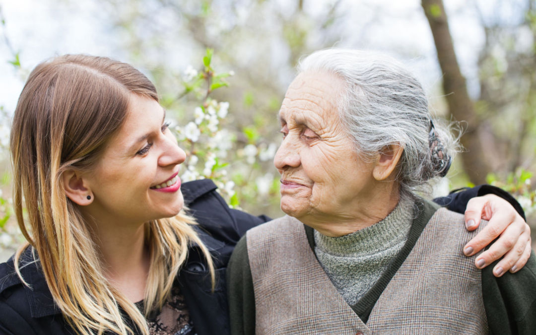 La cura è di casa: relazioni solidali per gli anziani