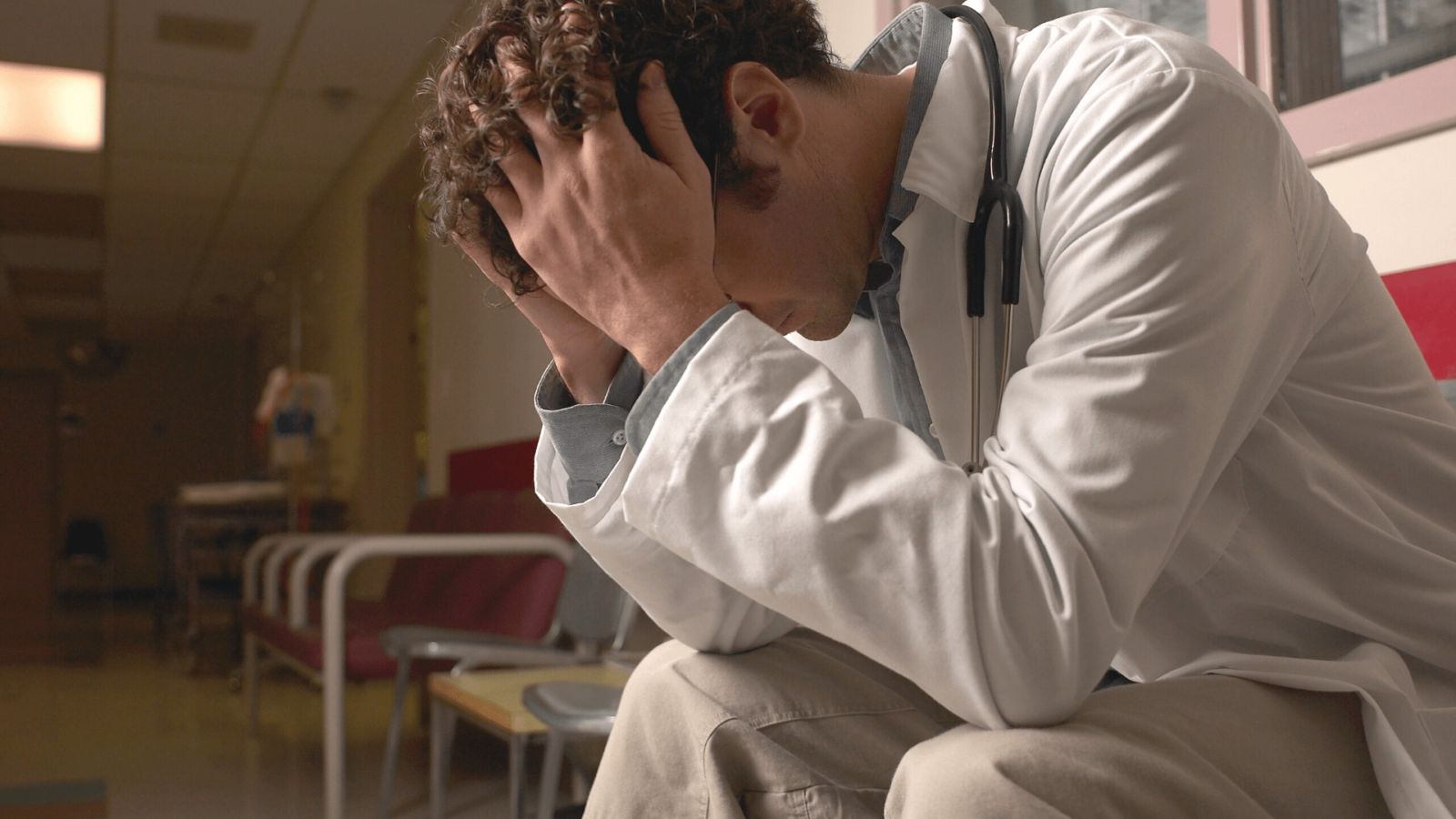 physician burnout - Aging Project UniUPO