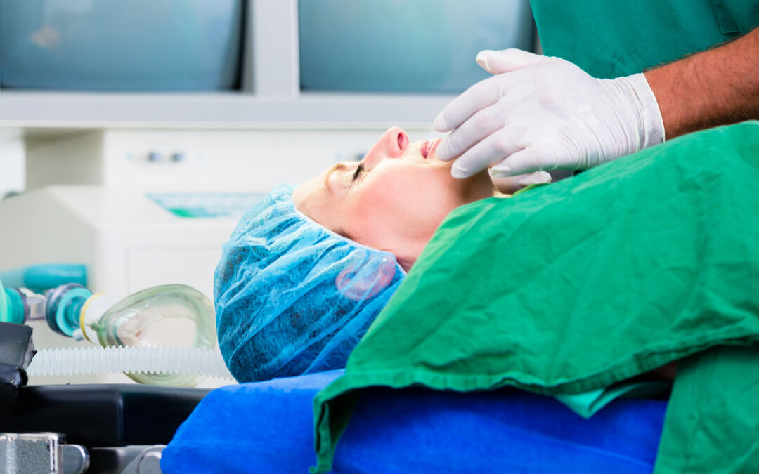 L’intubazione: che cos’è, come si fa, quando si usa