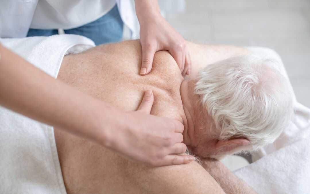 Gli effetti del massaggio manuale sulle persone affette da demenza