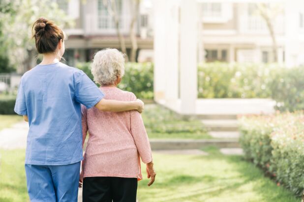 BetterCare4Aging è un progetto dell'Università del Piemonte Orientale volto a migliorare l'assistenza agli anziani nel continuum ospedale-territorio