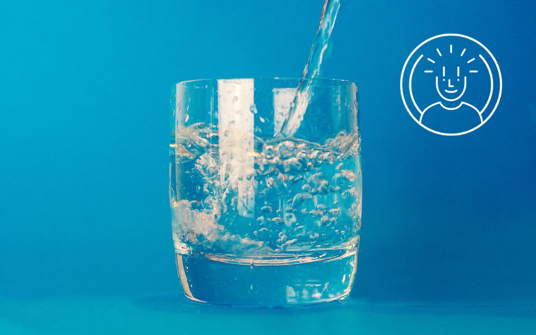 Cos’è l’acqua minerale calcica e quali benefici offre?